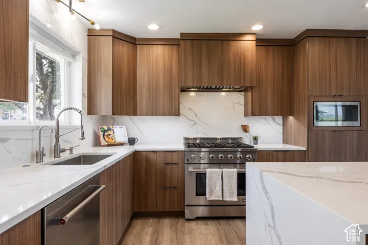 2399 Catalina Dr, Cottonwood Heights, Utah 84121