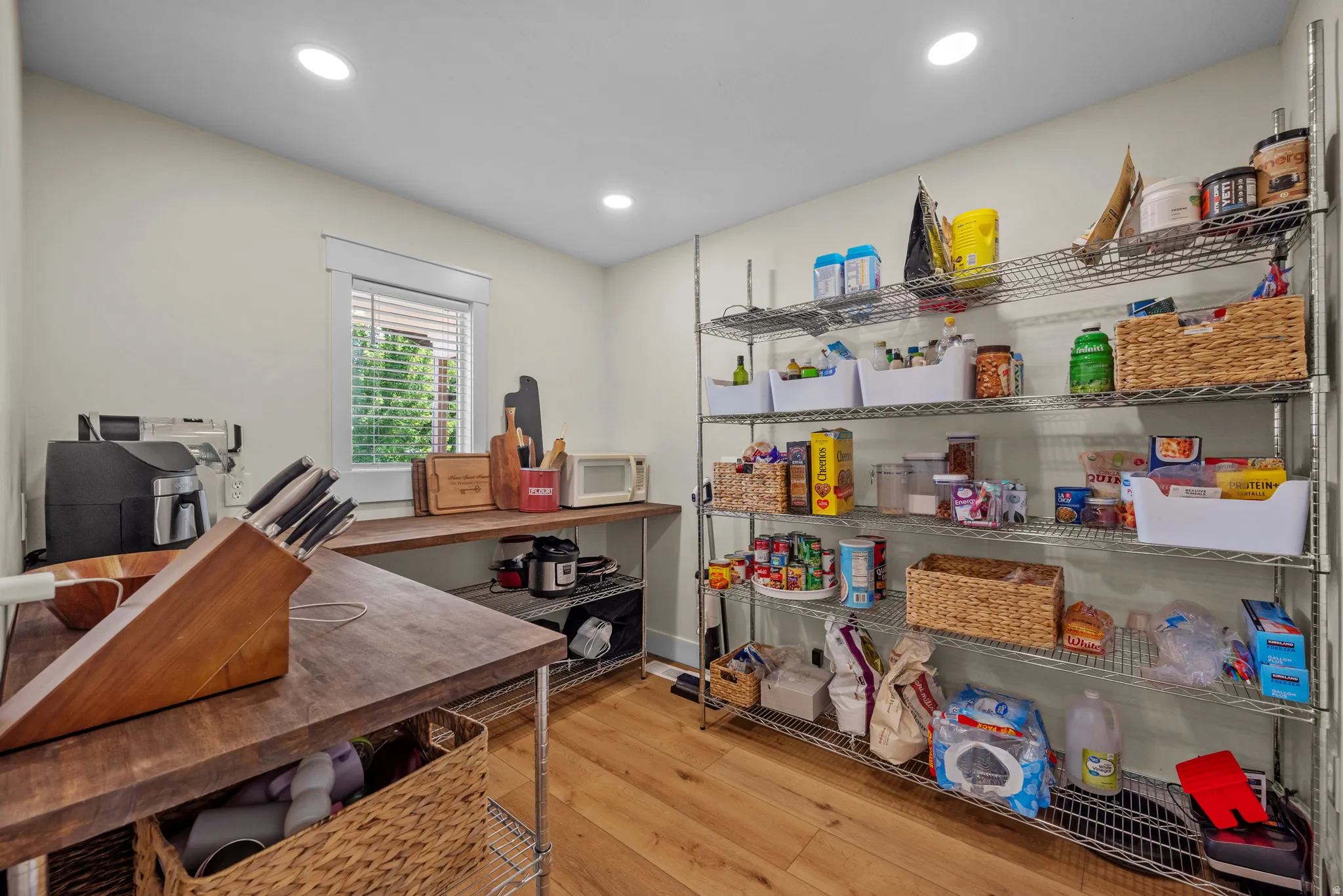 Butler Pantry