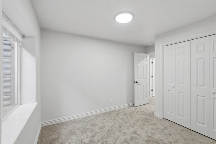 1424 N Spring Mountain Dr, Springville, Utah 84663
