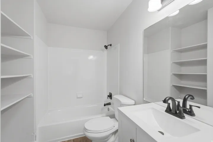 1424 N Spring Mountain Dr, Springville, Utah 84663