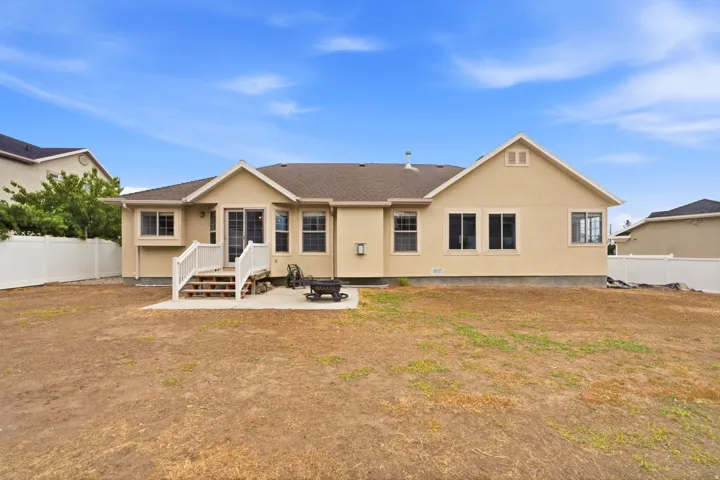 5639 W Pine Shade Pl, West Valley City, Utah 84118
