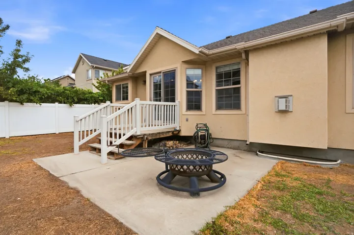 5639 W Pine Shade Pl, West Valley City, Utah 84118