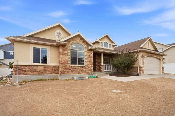 5639 W Pine Shade Pl, West Valley City, Utah 84118