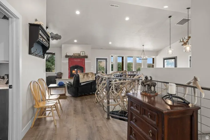 Vaulted ceilings with recessed lighting
