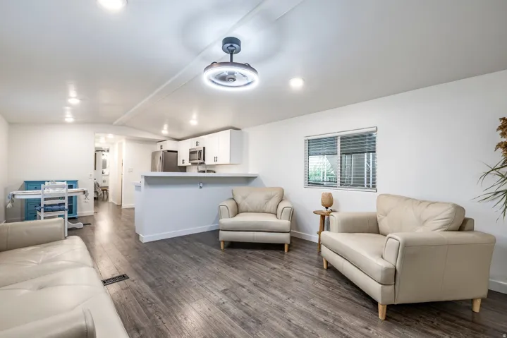 249 E Jordan View Dr #132, Sandy, Utah 84070