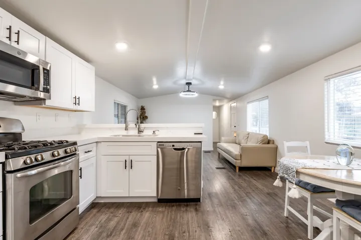 249 E Jordan View Dr #132, Sandy, Utah 84070