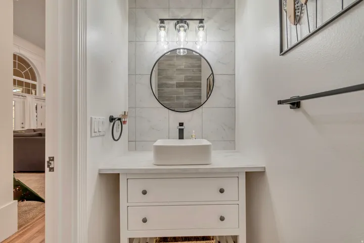 670 S Oak Dr, Woodland Hills, Utah 84653