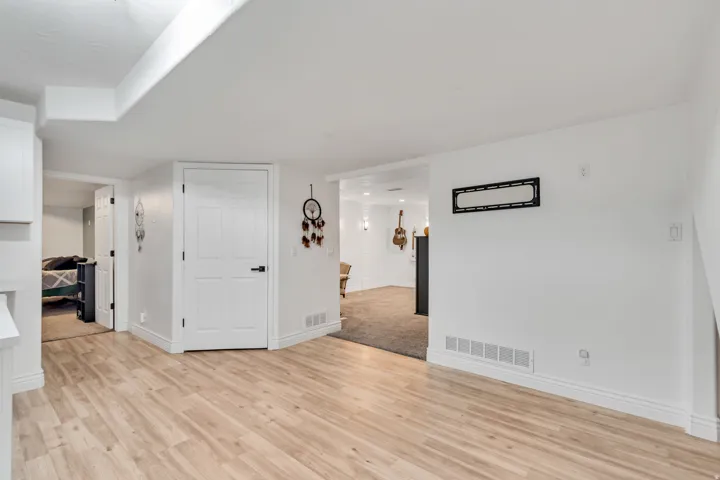 670 S Oak Dr, Woodland Hills, Utah 84653