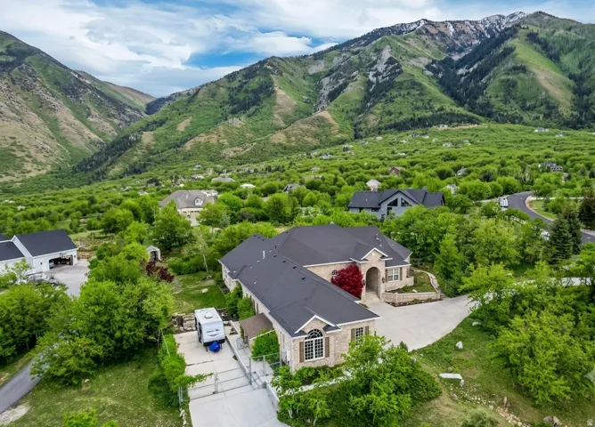 670 S Oak Dr, Woodland Hills, Utah 84653