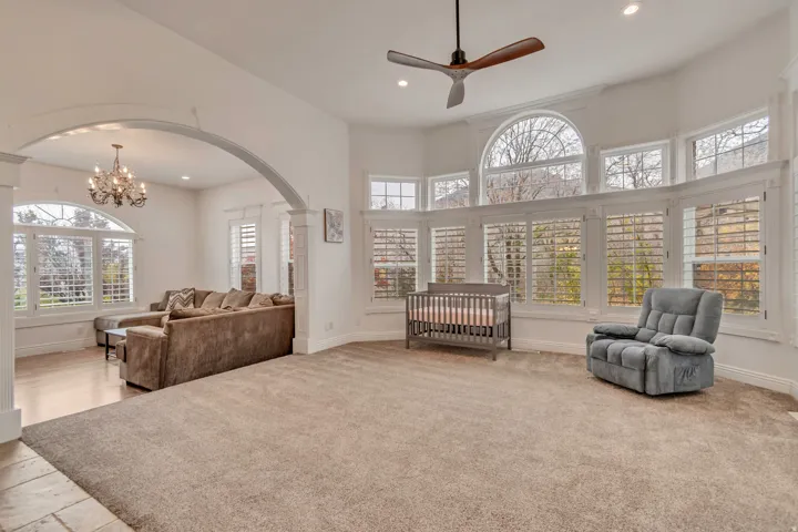 670 S Oak Dr, Woodland Hills, Utah 84653
