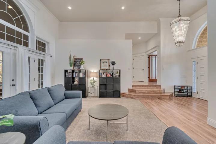 670 S Oak Dr, Woodland Hills, Utah 84653