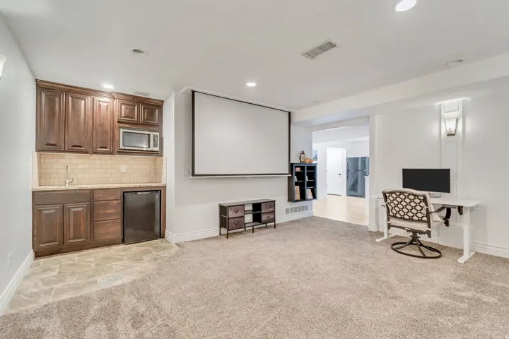 670 S Oak Dr, Woodland Hills, Utah 84653