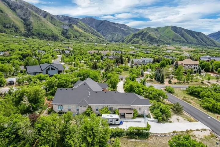 670 S Oak Dr, Woodland Hills, Utah 84653