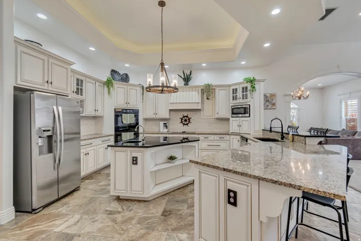 670 S Oak Dr, Woodland Hills, Utah 84653