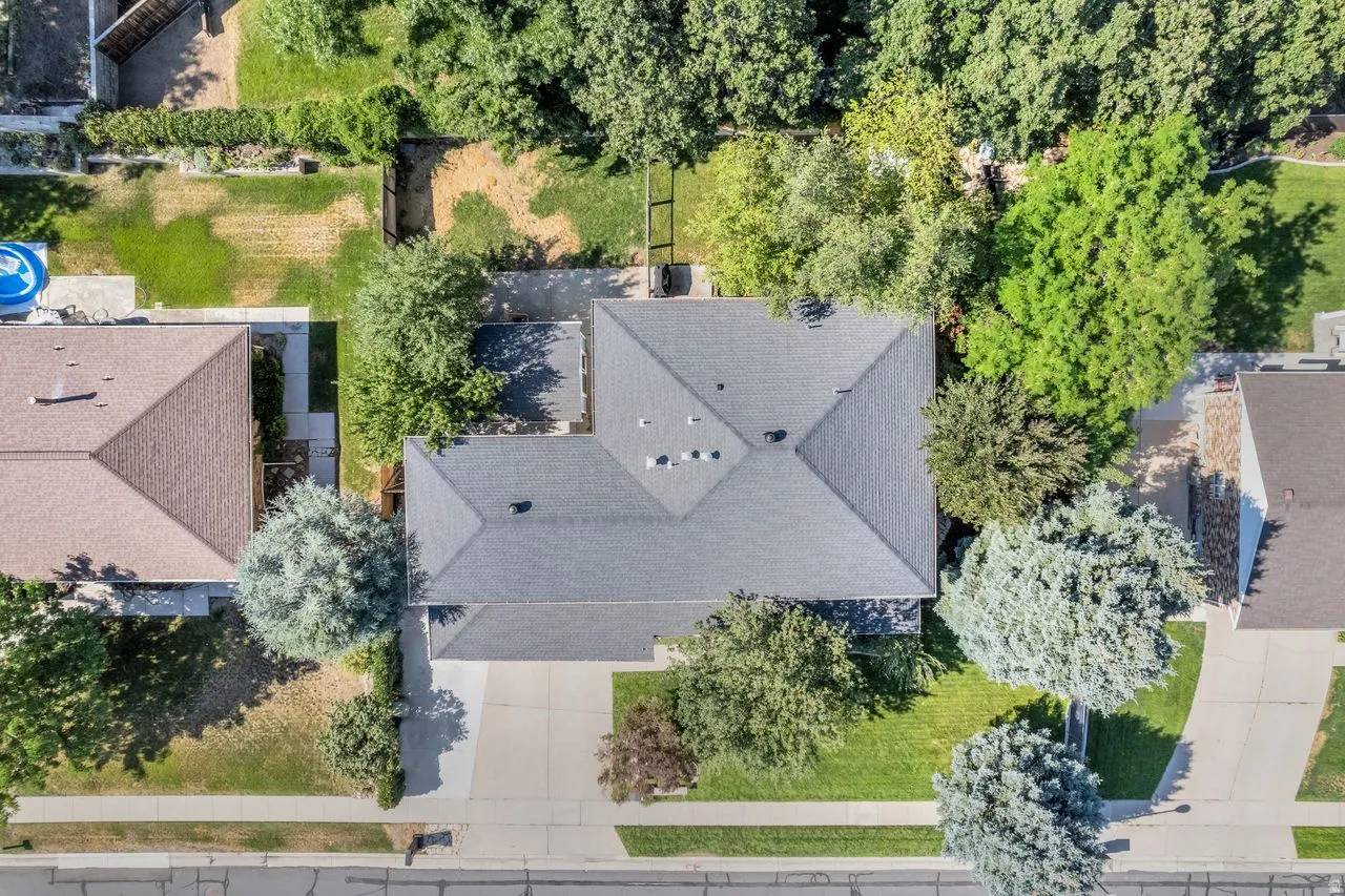 Large property on a private lot
