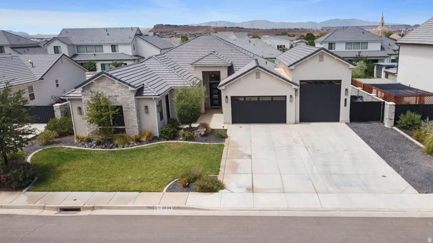 3834 S Mckenzie Ln, Washington, Utah 84780