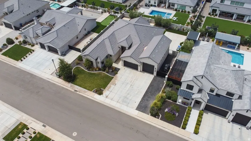 3834 S Mckenzie Ln, Washington, Utah 84780
