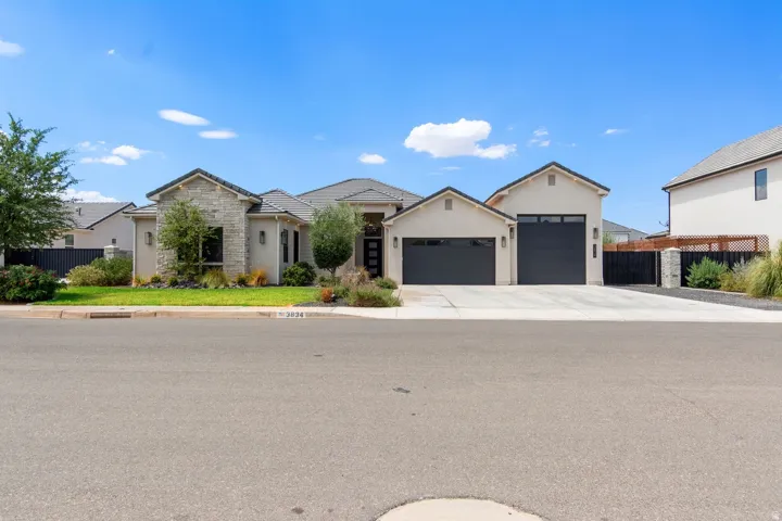 3834 S Mckenzie Ln, Washington, Utah 84780