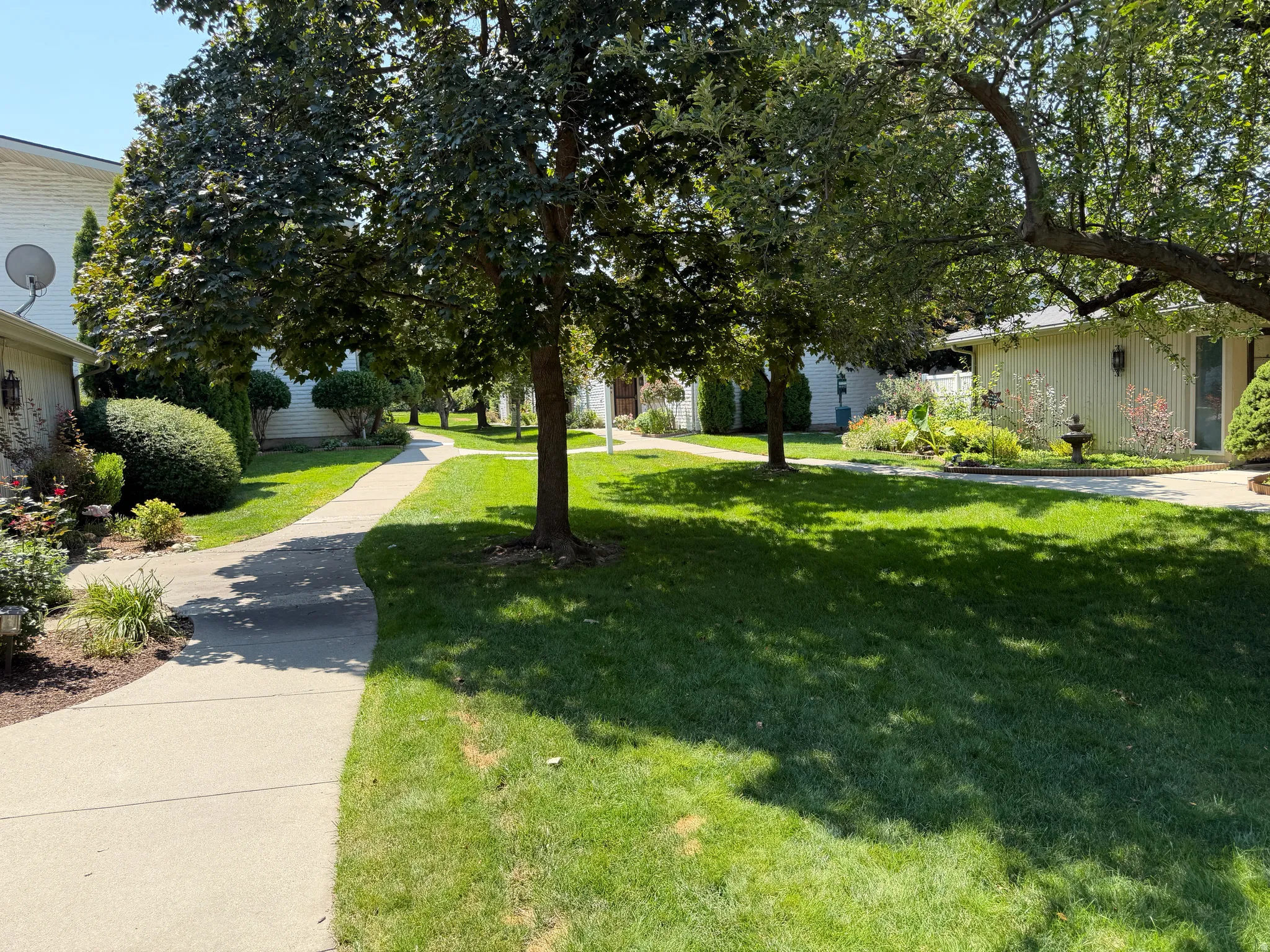 Common Area Outside Front Door