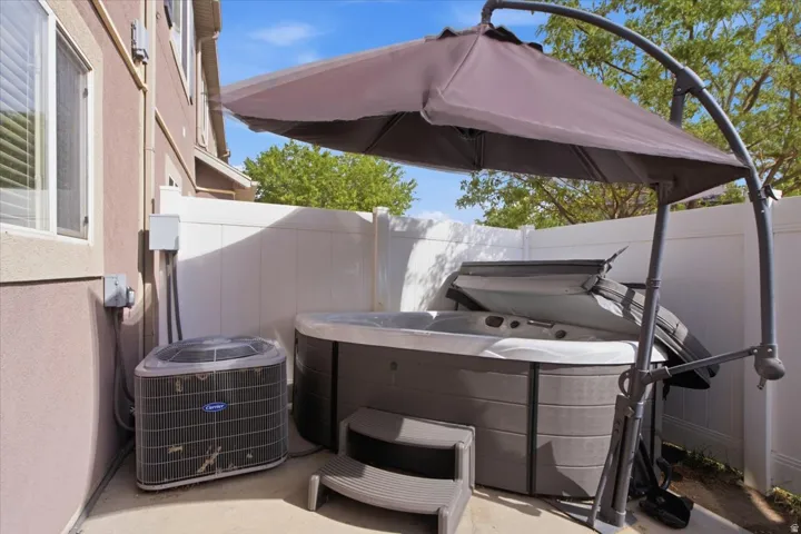 5258 W Cool Water Way, West Jordan, Utah 84088