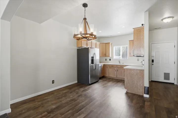 5258 W Cool Water Way, West Jordan, Utah 84088