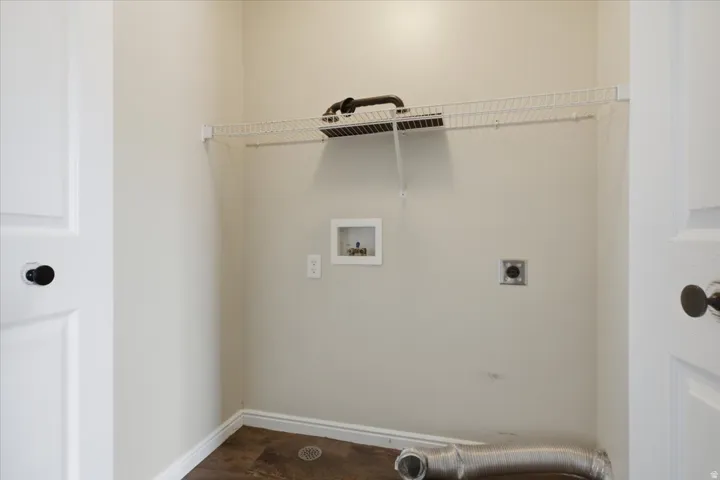 5258 W Cool Water Way, West Jordan, Utah 84088