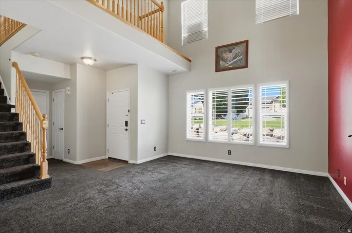 5258 W Cool Water Way, West Jordan, Utah 84088