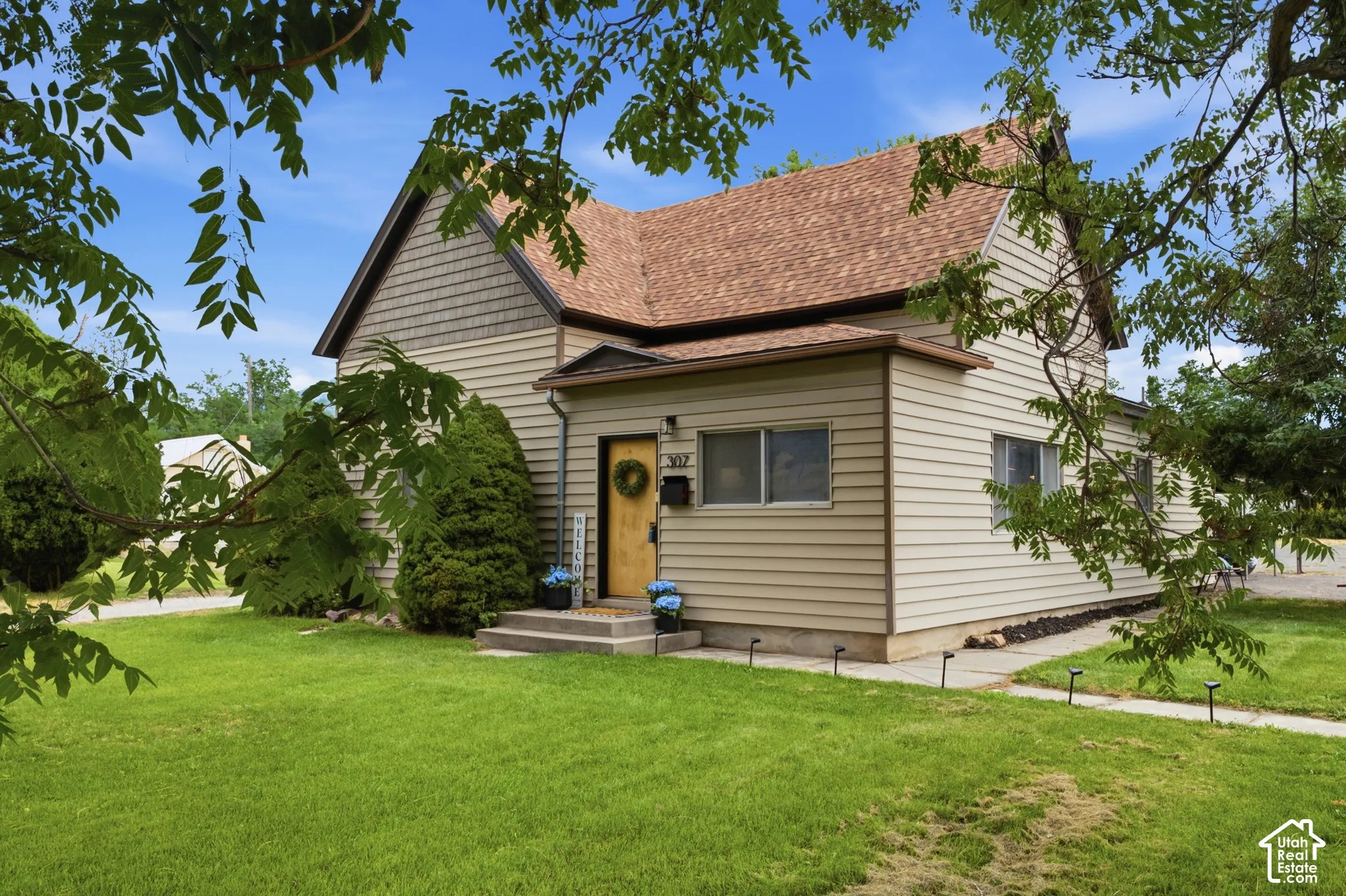 Charming home nestled in a quiet Springville neighborhood.
