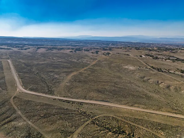 11 Country Rd, Duchesne, Utah 84021