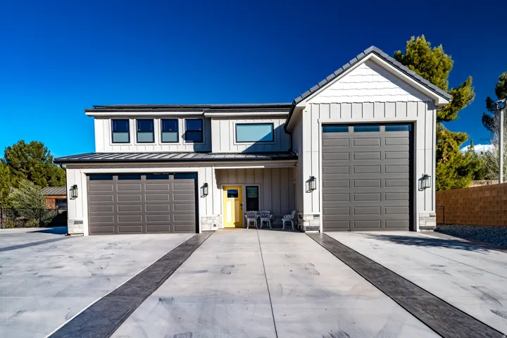 1283 N Gallen Rd, Santa Clara, Utah 84765