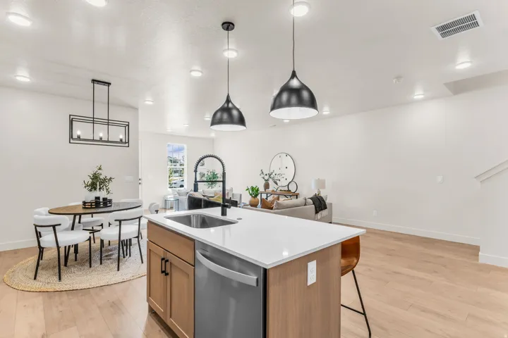 773 S Greenway Dr, Springville, Utah 84663