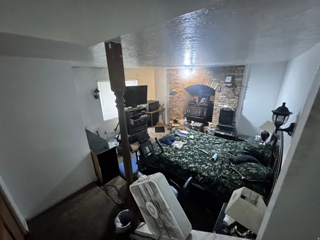 Living room /  bedroom 5 use