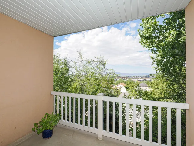 Large Balcony with Sweeping Views of Utah Lake!