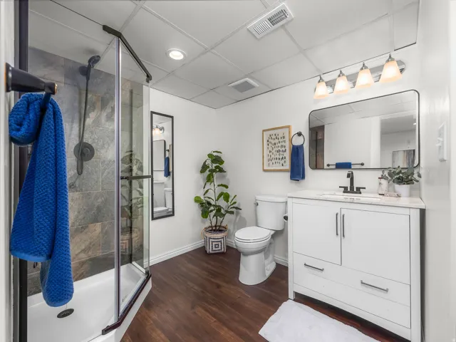 Downstairs Bathroom