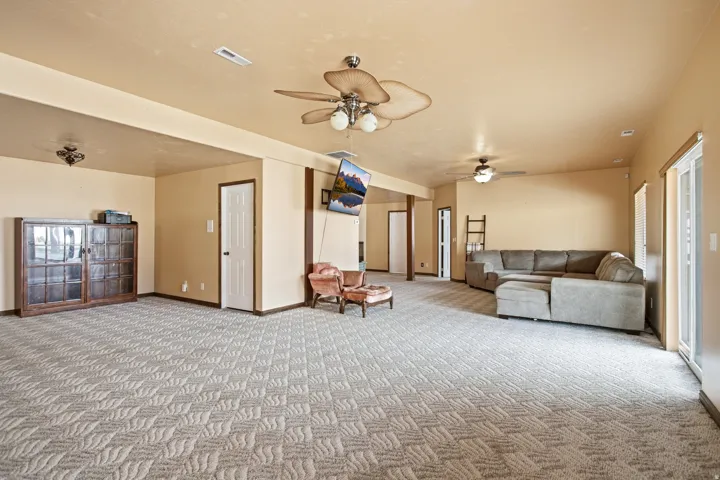 99 S Benchview Dr, Tooele, Utah 84074
