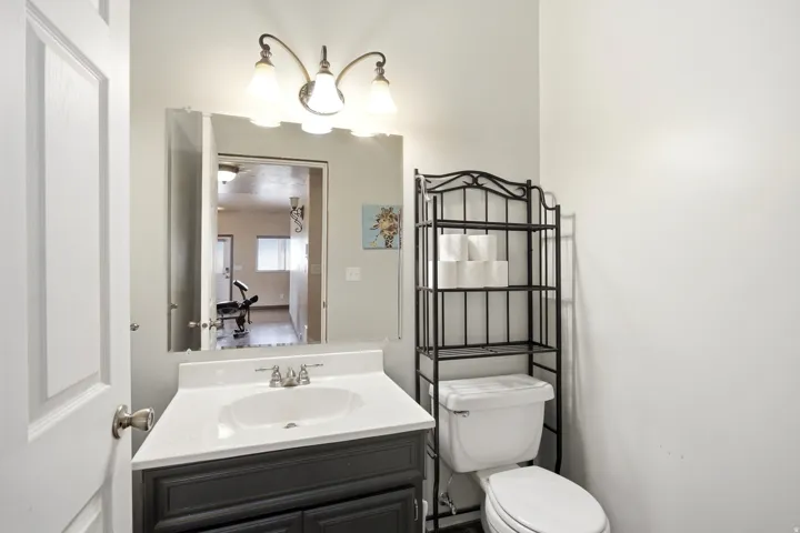 99 S Benchview Dr, Tooele, Utah 84074