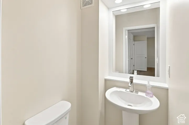 1/2 bath off kitchen
