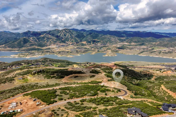 Expansive mountain and lake scenery