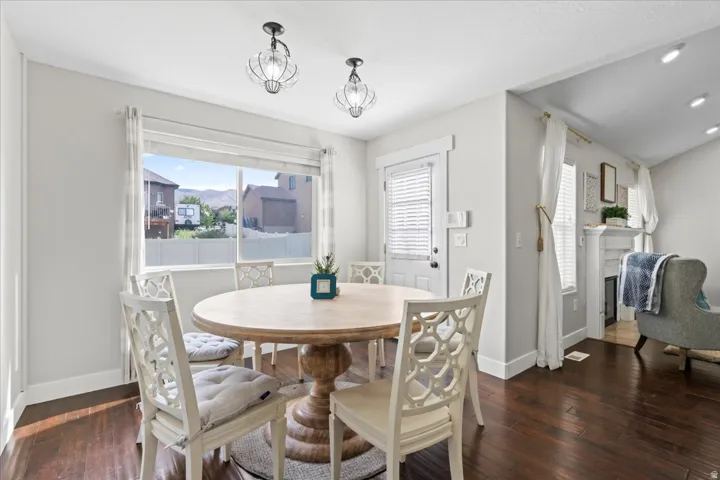 771 W Meadow Side Dr, Saratoga Springs, Utah 84045