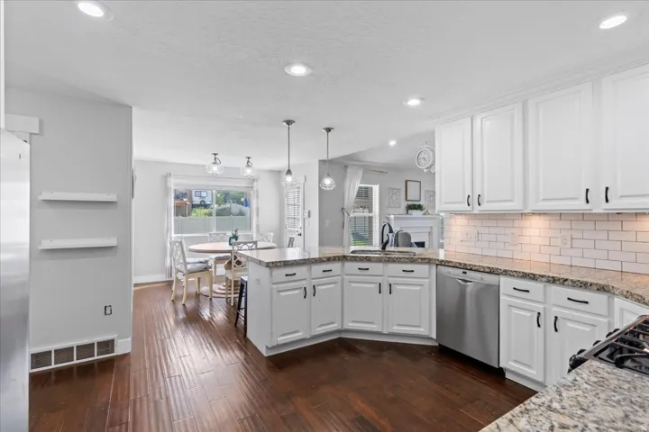 771 W Meadow Side Dr, Saratoga Springs, Utah 84045