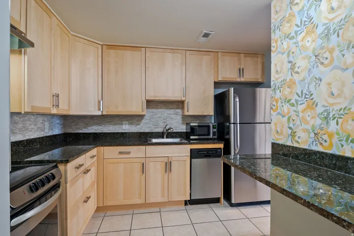 939 S Donner Way #307, Salt Lake City, Utah 84108