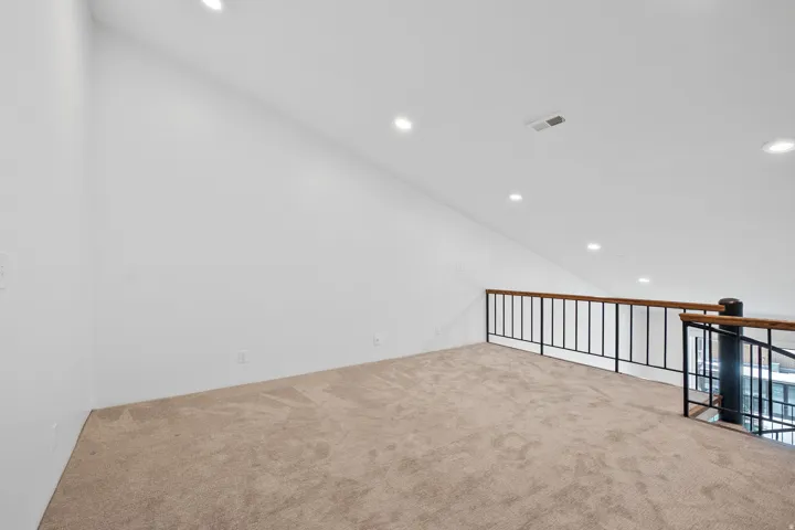 939 S Donner Way #307, Salt Lake City, Utah 84108