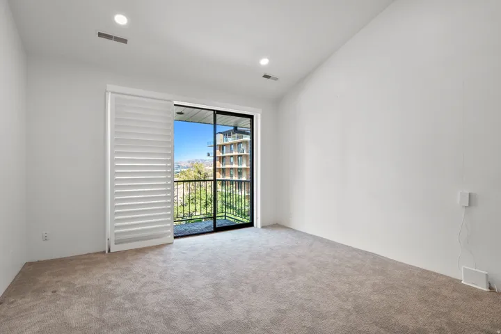 939 S Donner Way #307, Salt Lake City, Utah 84108