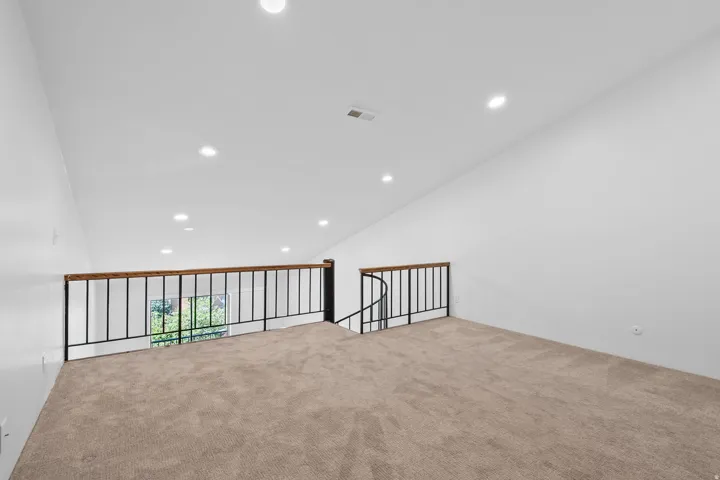 939 S Donner Way #307, Salt Lake City, Utah 84108