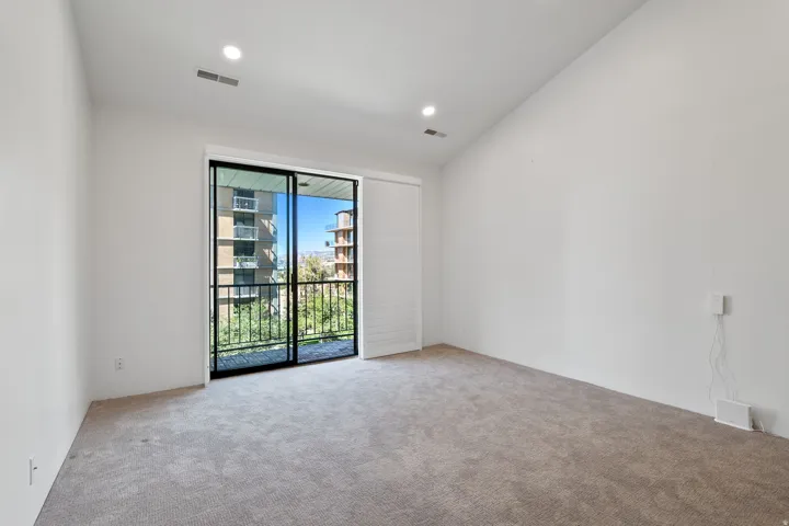 939 S Donner Way #307, Salt Lake City, Utah 84108