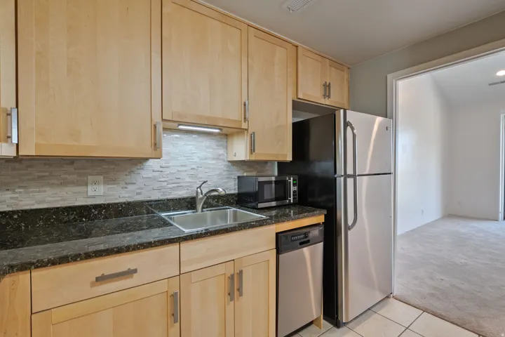 939 S Donner Way #307, Salt Lake City, Utah 84108