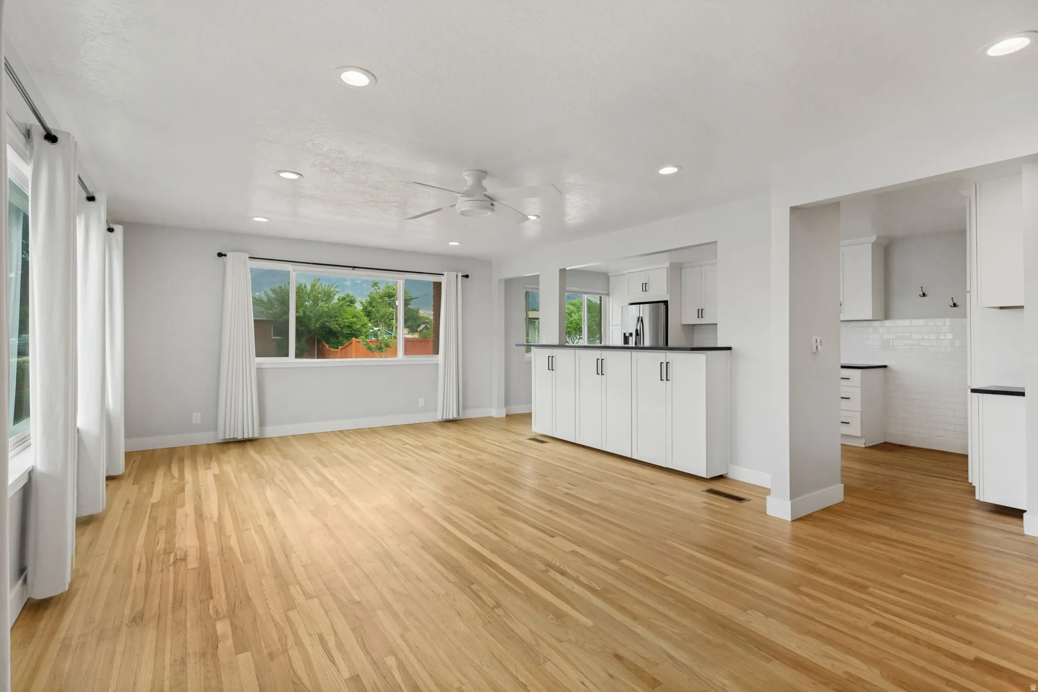 Living and dining area