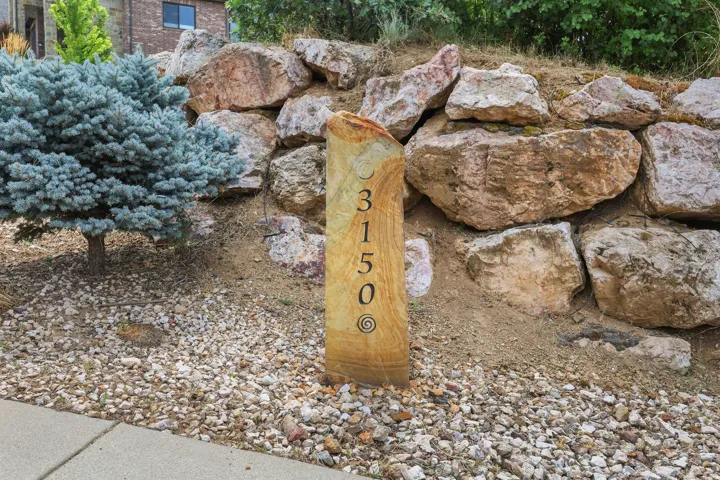 Custom house number stone