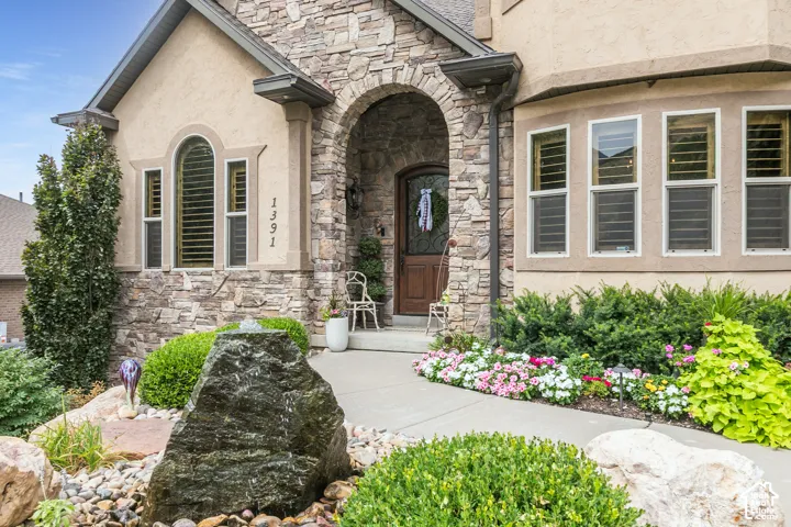 1391 N Compton Rd, Farmington, Utah 84025