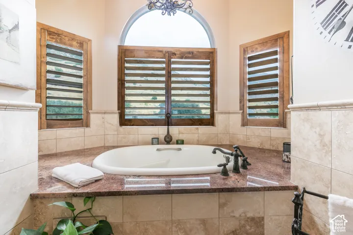 1391 N Compton Rd, Farmington, Utah 84025